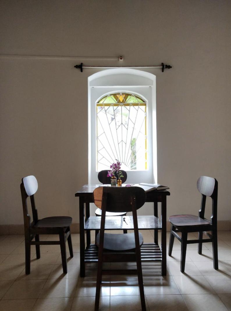 Tien B&B & Bistro 瓦加托 外观 照片